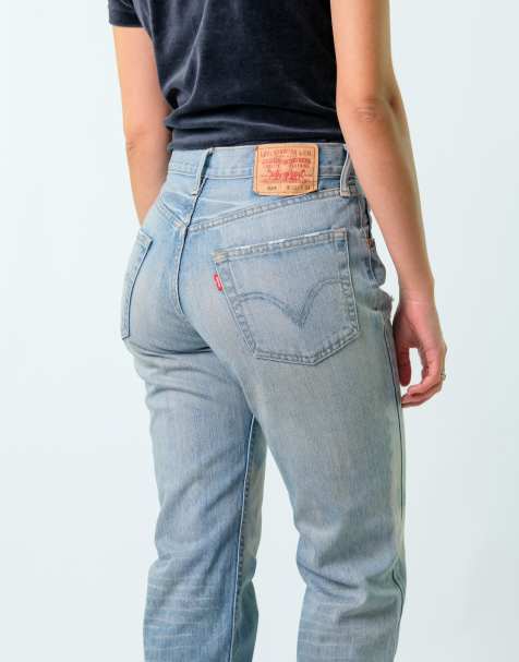 Vintage Levi's 524 31x32 Denim Jeans Light Blue - view 1