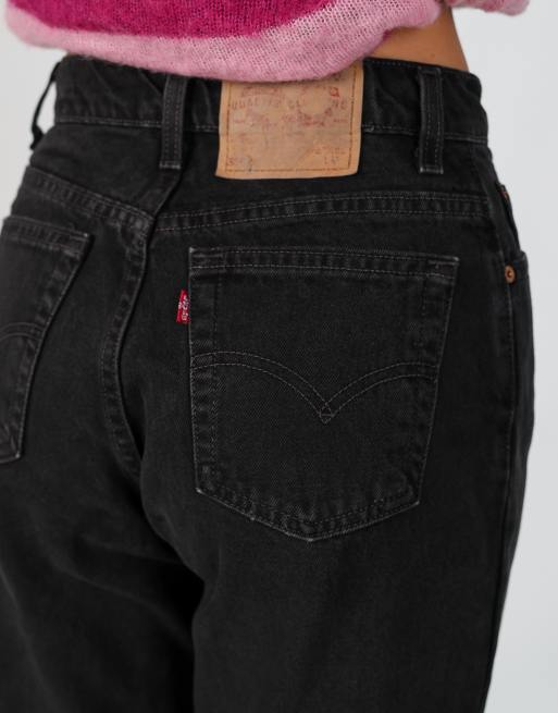 Vintage Levi's 550 26x32 denim jeans in black, 4 of 4