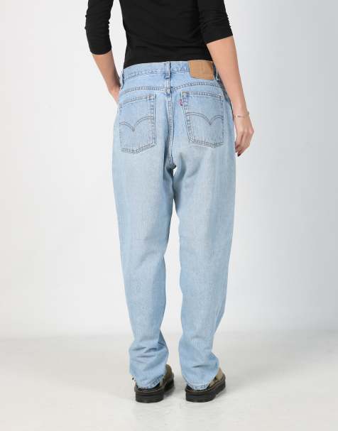 Vintage Levi's 550 28x43 denim jeans in light blue - view 1