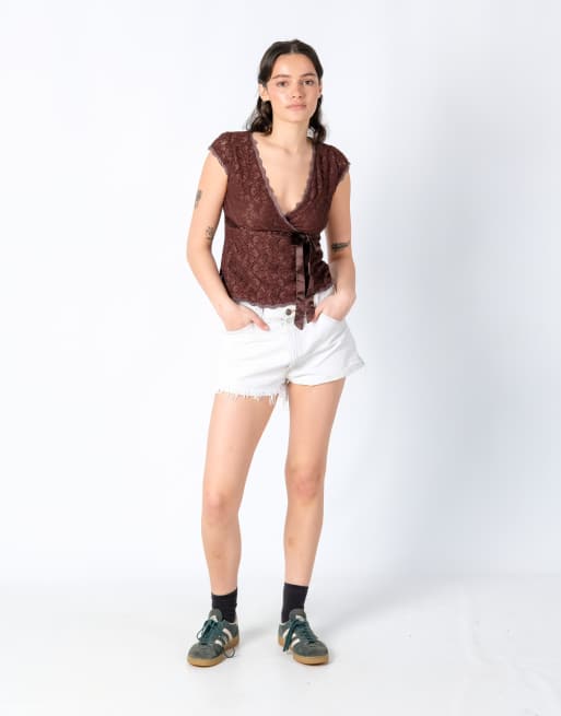 Vintage Levi's 550 32x15 Denim Shorts Ivory