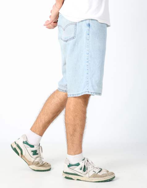 Vintage Levi's 550 36x22 denim shorts in light blue - view 1