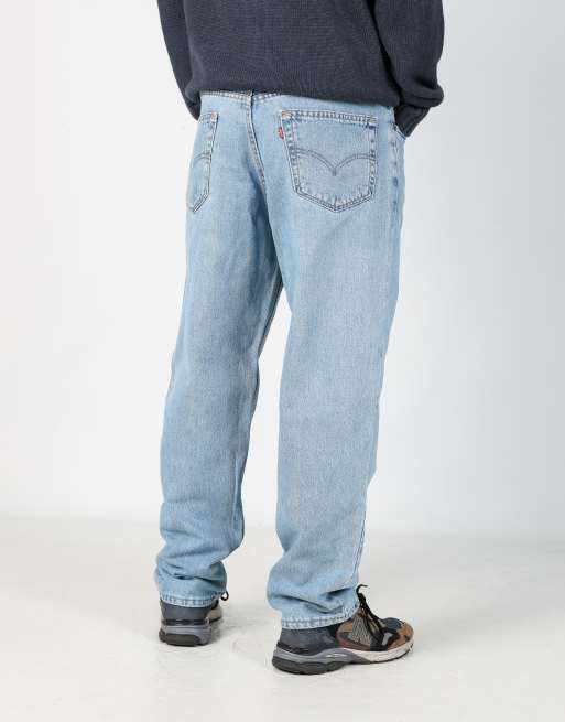 Vintage Levi's 550 36x30 denim jeans in light blue, 2 of 4