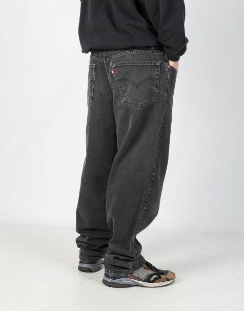 Vintage Levi's 550 38x32 denim jeans in black - view 1