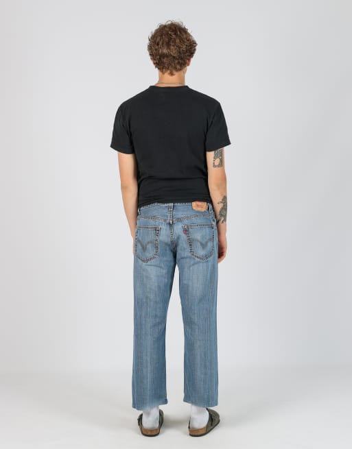Vintage Levi's 559 32x30 denim jeans in blue, 3 of 4