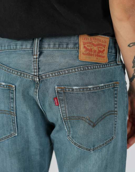 Vintage Levi's 559 32x34 denim jeans in blue, 4 of 4