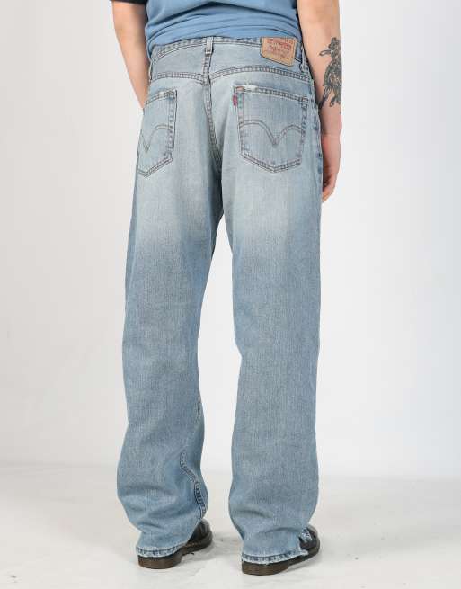 Vintage Levi's 559 34x32 denim jeans in light blue | ASOS