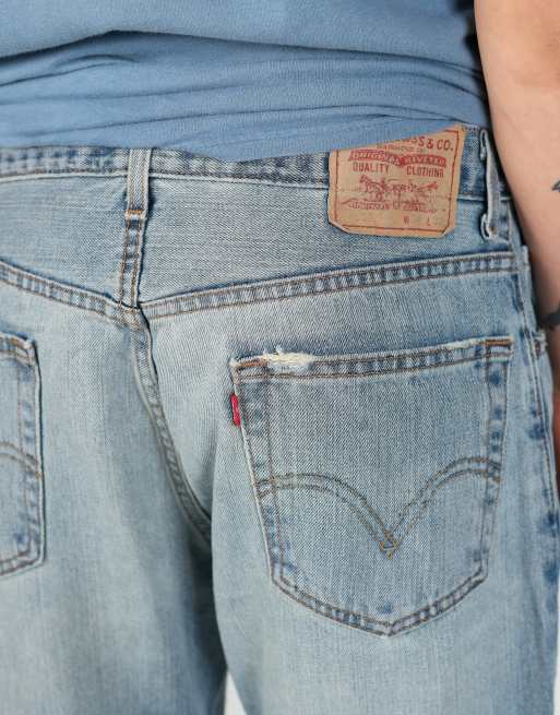 Vintage Levi's 559 34x32 denim jeans in light blue | ASOS