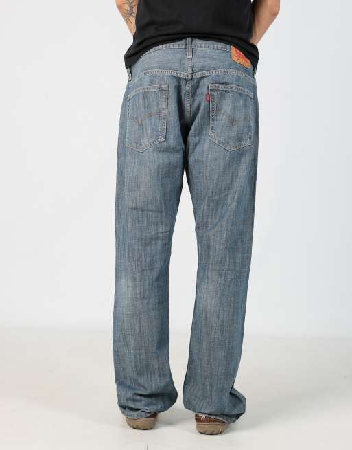 Vintage Levi's 569 32x32 denim jeans in blue