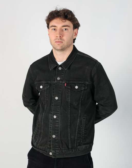 Vintage Levi's l denim jacket in black, 2 of 4