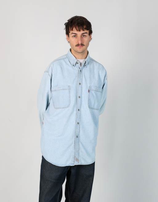 Vintage Levi's l long sleeve shirt in light blue