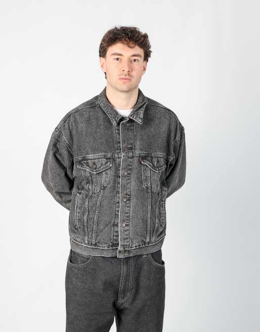 Vintage Levi's m denim jacket in charcoal grey