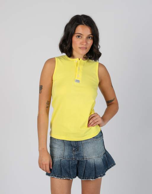 Vintage Levi's M woven vest in yellow