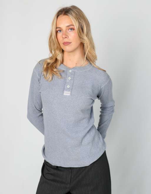 Vintage Levi's S long sleeve top in light grey