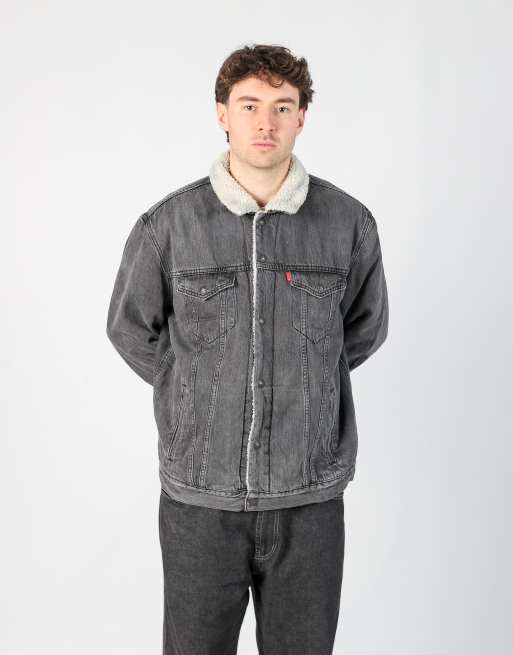 Vintage Levi's xl denim jacket in charcoal grey
