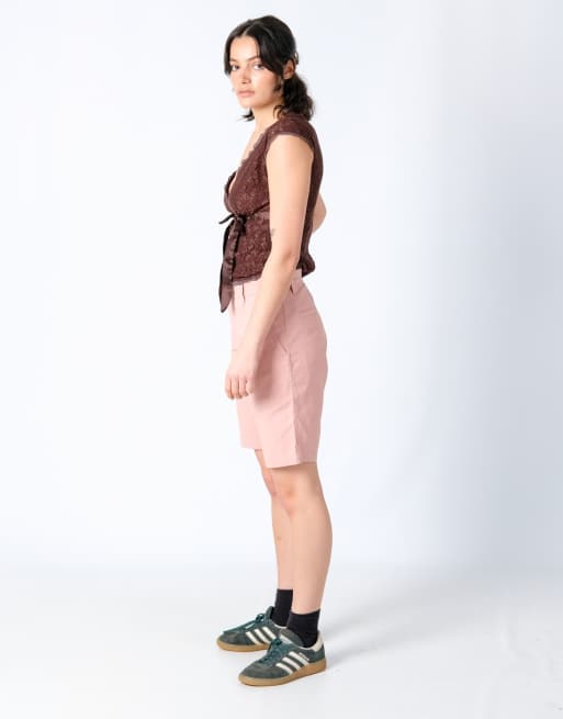 Vintage Levi's XX Chino 30x19 Canvas Cargo Shorts Baby Pink, 3 of 4
