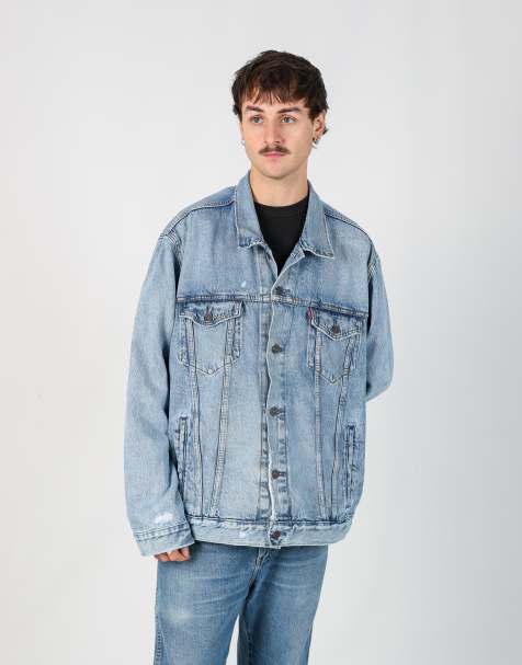 Vintage Levi's xxl denim jacket in light blue - view 1