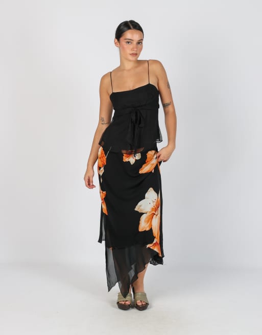 Vintage Made in Italy M woven maxi skirt in black, 1 of 4