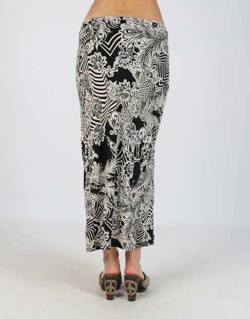 Vintage Made in Italy M woven midi skirt in cream, 4 of 4