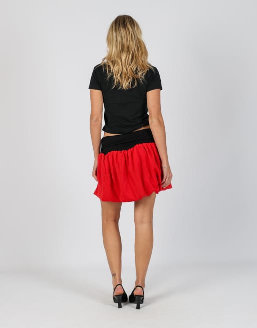 Vintage Made in Italy M woven mini skirt in red, 3 of 4