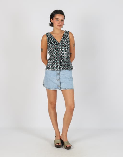 Vintage Made in Italy S denim mini skirt in blue, 1 of 4