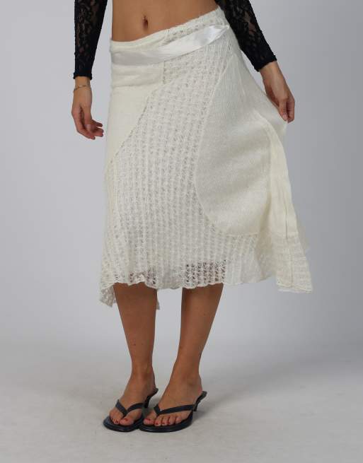 Vintage Made in Italy S knitted skirt in cream, 2 of 4
