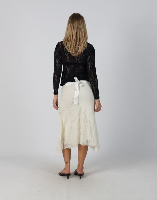 Vintage Made in Italy S knitted skirt in cream, 3 of 4