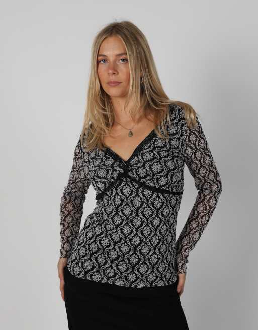 Vintage Made in Italy S long sleeve top in black, 1 of 4