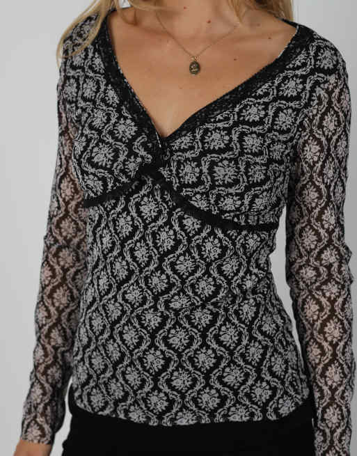 Vintage Made in Italy S long sleeve top in black, 4 of 4