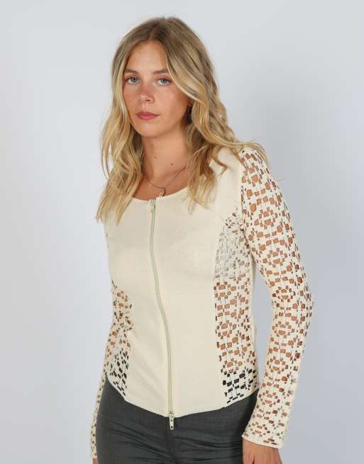 Vintage Made in Italy S woven top in cream, 1 of 4