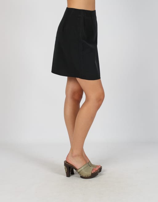 Vintage Made in Italy XS woven mini skirt in black, 2 of 4