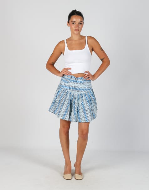 Vintage Made in Italy XS woven mini skirt in light blue - view 1