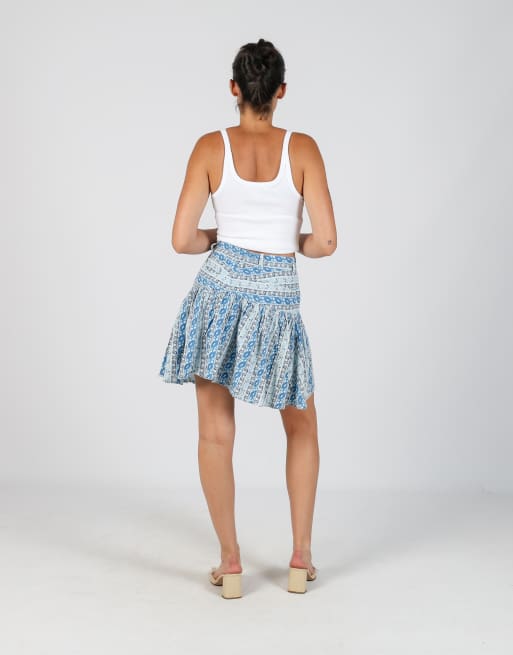 Vintage Made in Italy XS woven mini skirt in light blue, 3 of 4