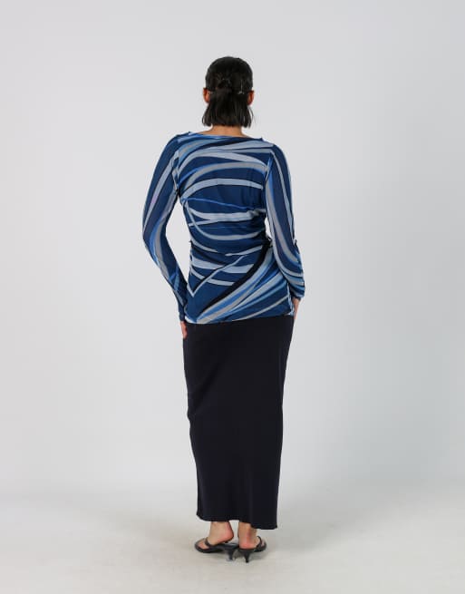 Vintage Made in Italy XXS knitted maxi dress in navy blue, 3 of 4