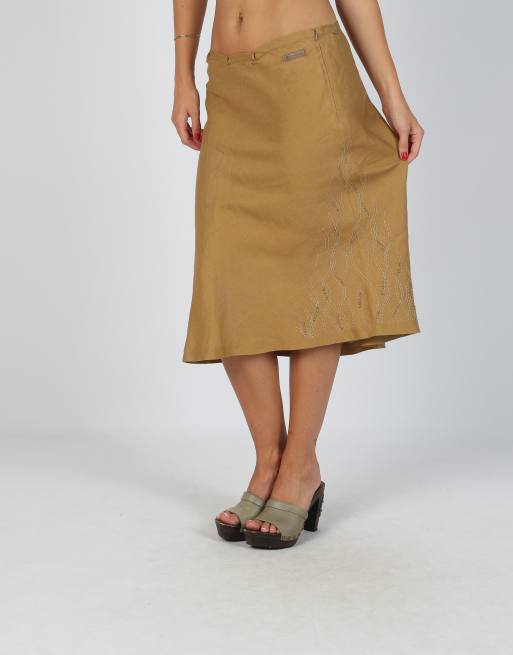 Vintage Marlboro Classics S woven midi skirt in tan, 2 of 4