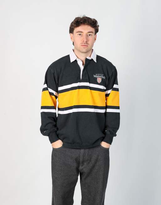 Vintage Marmot m sweatshirt in black