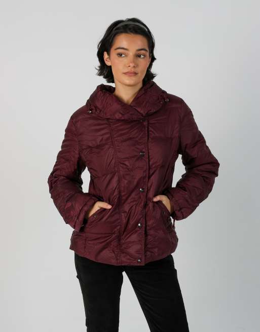 Vintage MaxMara 12 puffer jacket in burgundy red, 1 of 4