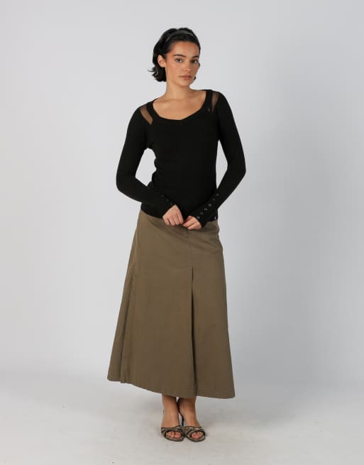 Vintage MaxMara 8 woven maxi skirt in khaki green, 1 of 4