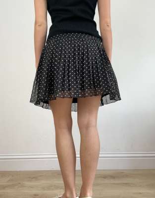 Thumbnail 2 of 4