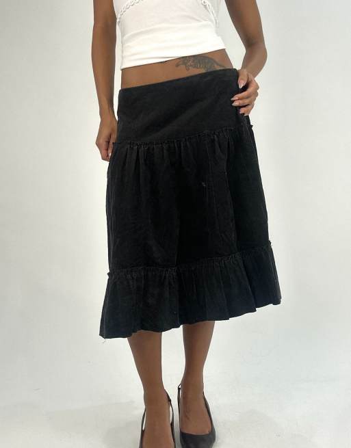 Vintage midi skirt in black