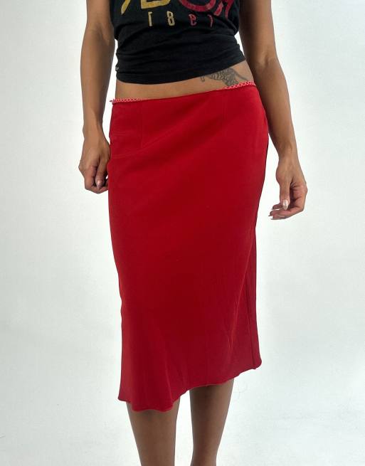 Vintage midi skirt in red