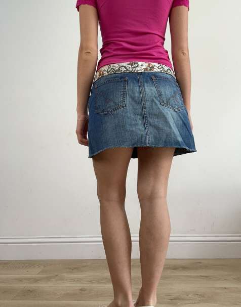 Vintage midwash denim skirt in blue - view 2