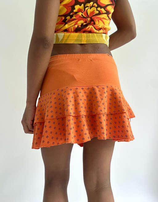 Vintage mini skirt in orange, 2 of 4