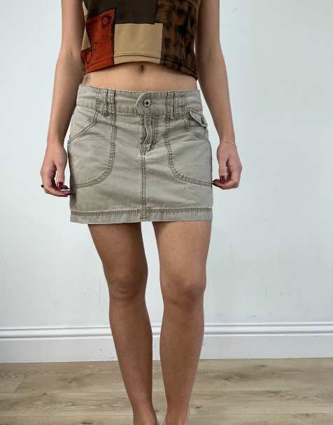 Vintage mini skirt in pale khaki - view 1