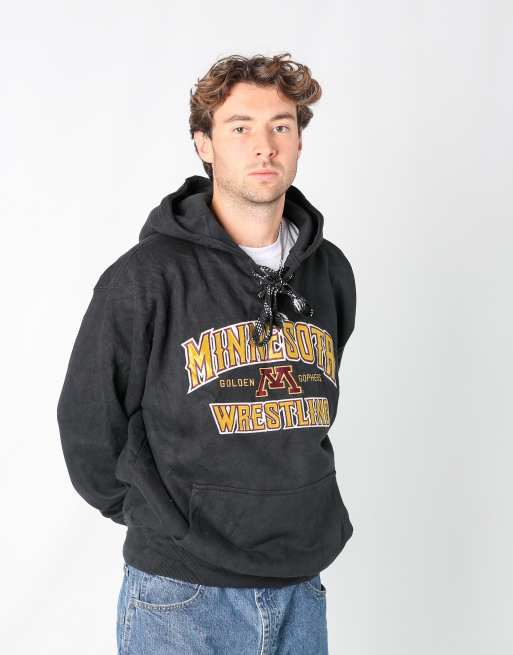 Vintage Minnesota Golden Gophers Wrestling m hoodie in black