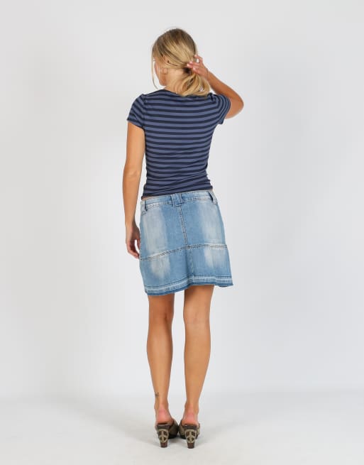 Vintage Miss JS S denim mini skirt in light blue, 3 of 4