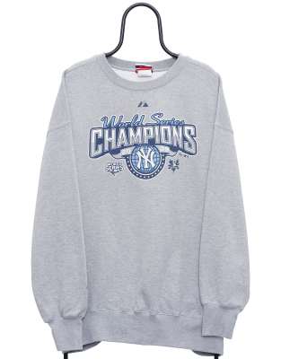 Vintage MLB Yankees size XL sweatshirt in grey
