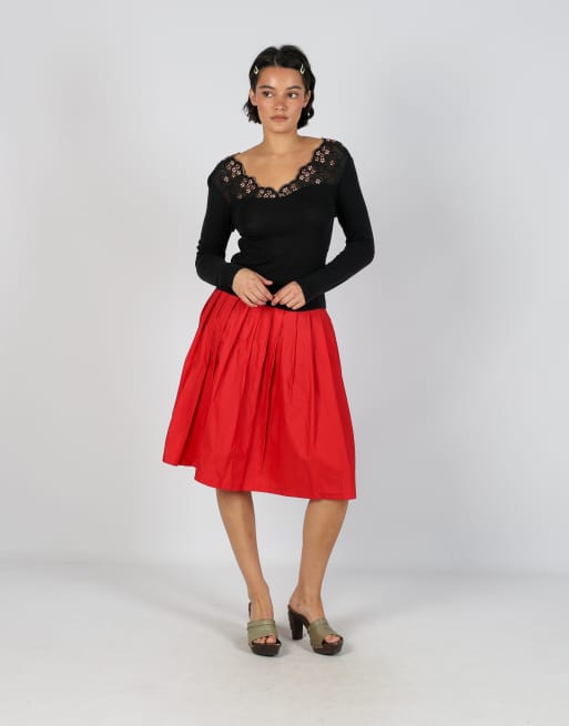 Vintage Moncler XS woven midi skirt in red, 1 of 4