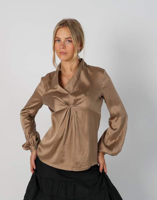 Vintage Nara Camicie M blouse in tan, 1 of 4