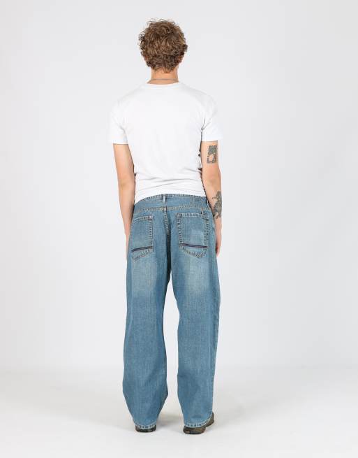 Vintage Nautica 36x30 denim jeans in blue, 3 of 4