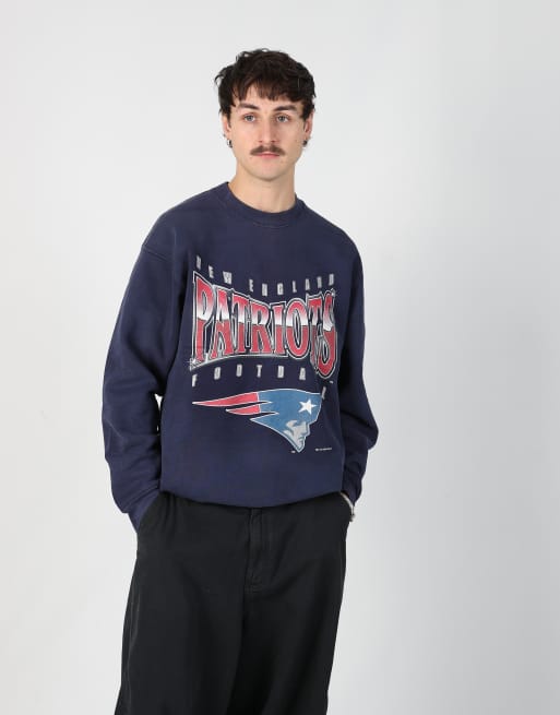 Vintage New England Patriots l sweatshirt in navy blue